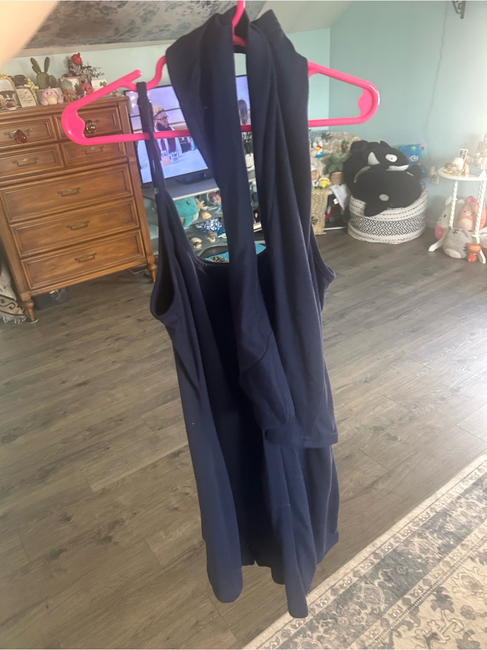 Navy romper with separate sleeves